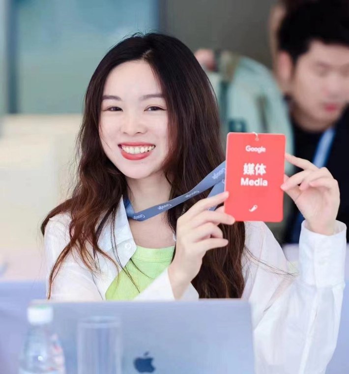 梁文锋4小时投资会讲话流出:DeepSeek为什么不做“更赚钱”的公司